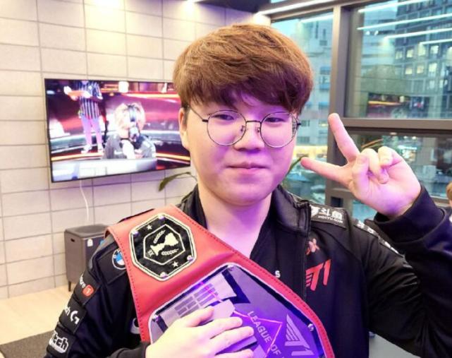 球迷乃至媒 球迷乃至媒