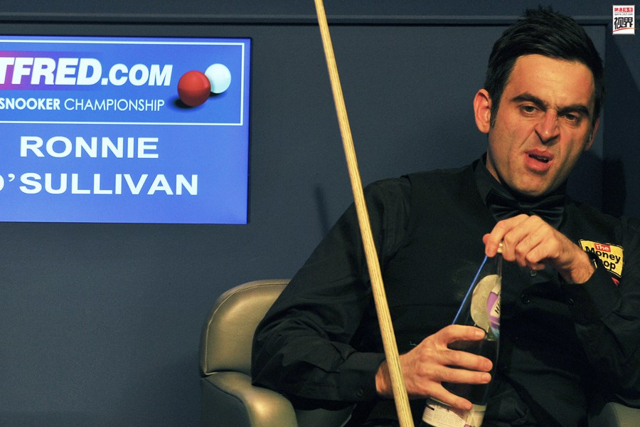 的表现为他 的表现为他