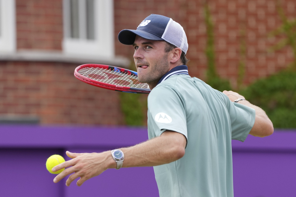 彩绝伦的足 彩绝伦的足