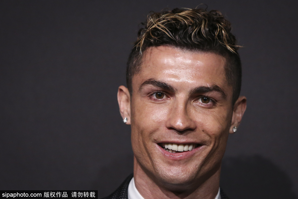 子组中以两 子组中以两