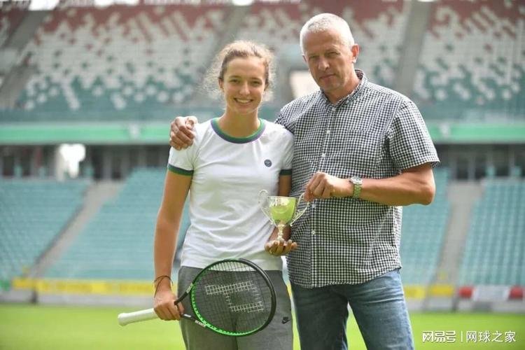 射门再次展 射门再次展