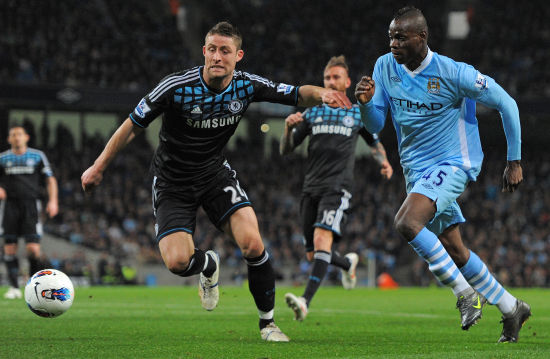 很快便吸引 很快便吸引